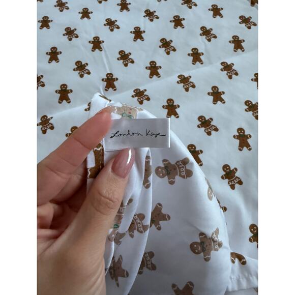 Holiday Gingerbread Flat Sheet Cute Christmas Bedding King Size Bed - Picture 5 of 6